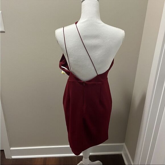 Lulu’s one shoulder dress - Picture 5 of 11